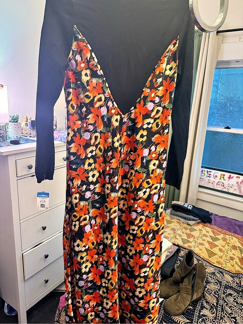 Apparalel P1220 Floral Maxi Dress in Black & Orange Size Medium